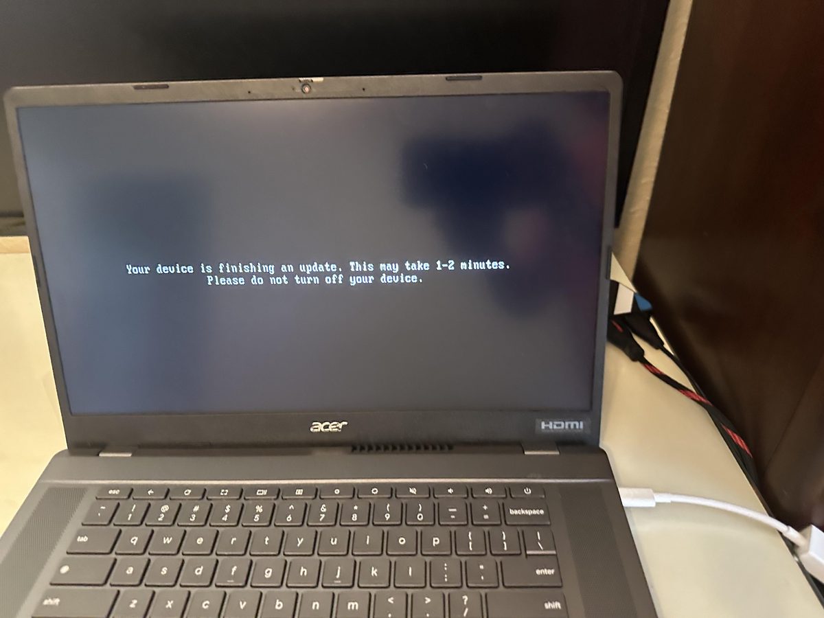 Google Chrome update screen laptop